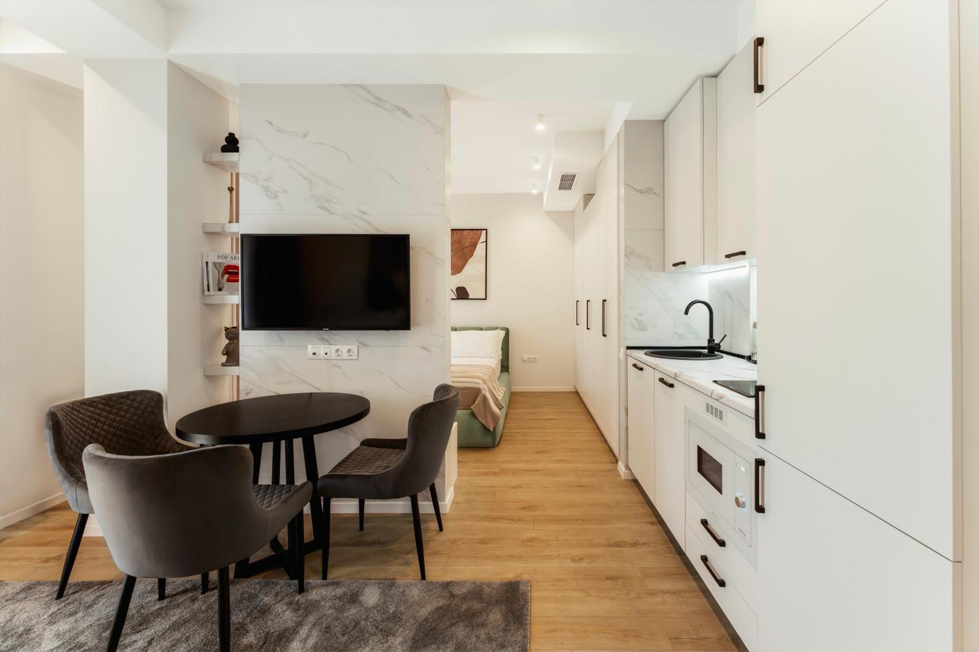 Solridge Aparthotel Тбілісі Екстер'єр фото